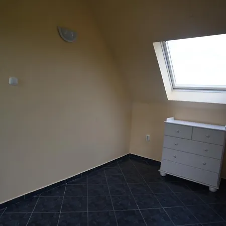 Szent Ferenc Apartment *